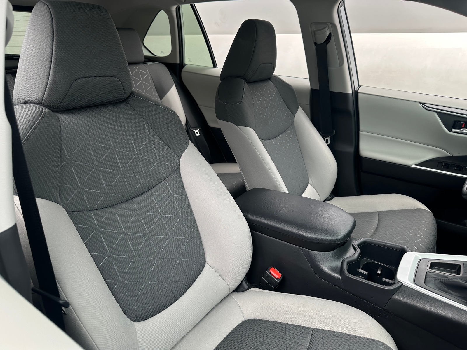 Thumbnail: 2025 Toyota RAV4 - 2