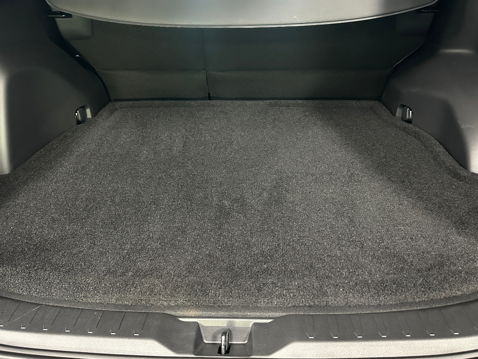 Thumbnail: 2025 Toyota RAV4 - 7