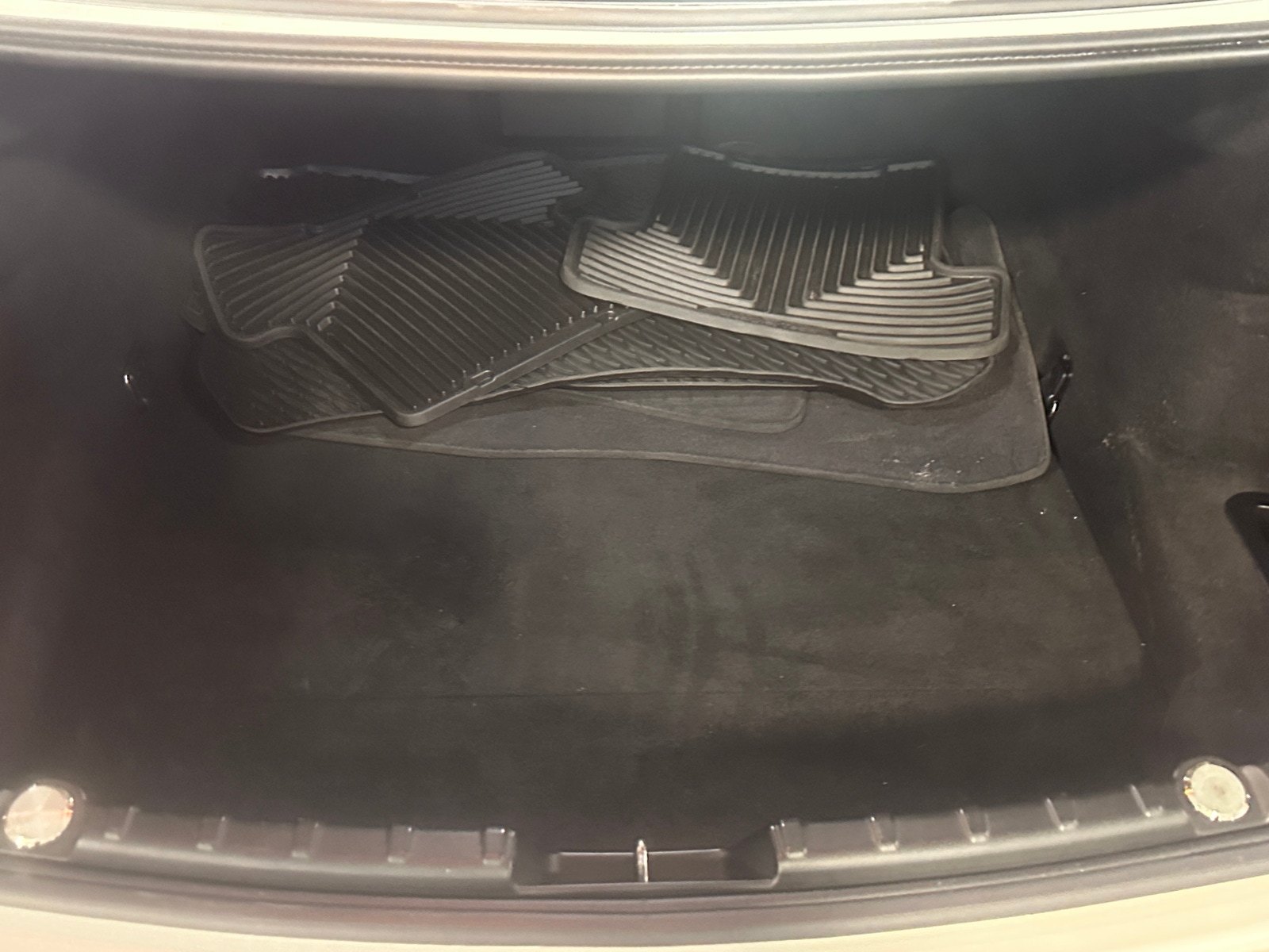 Thumbnail: 2016 BMW 6 Series - 6