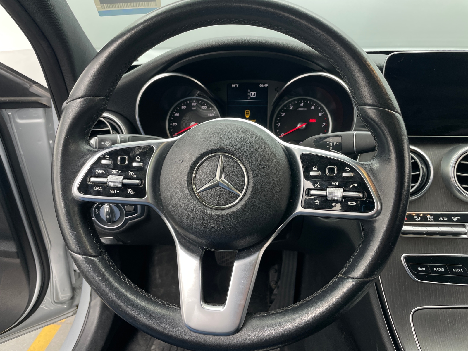 Thumbnail: 2020 Mercedes-Benz C-Class - 4