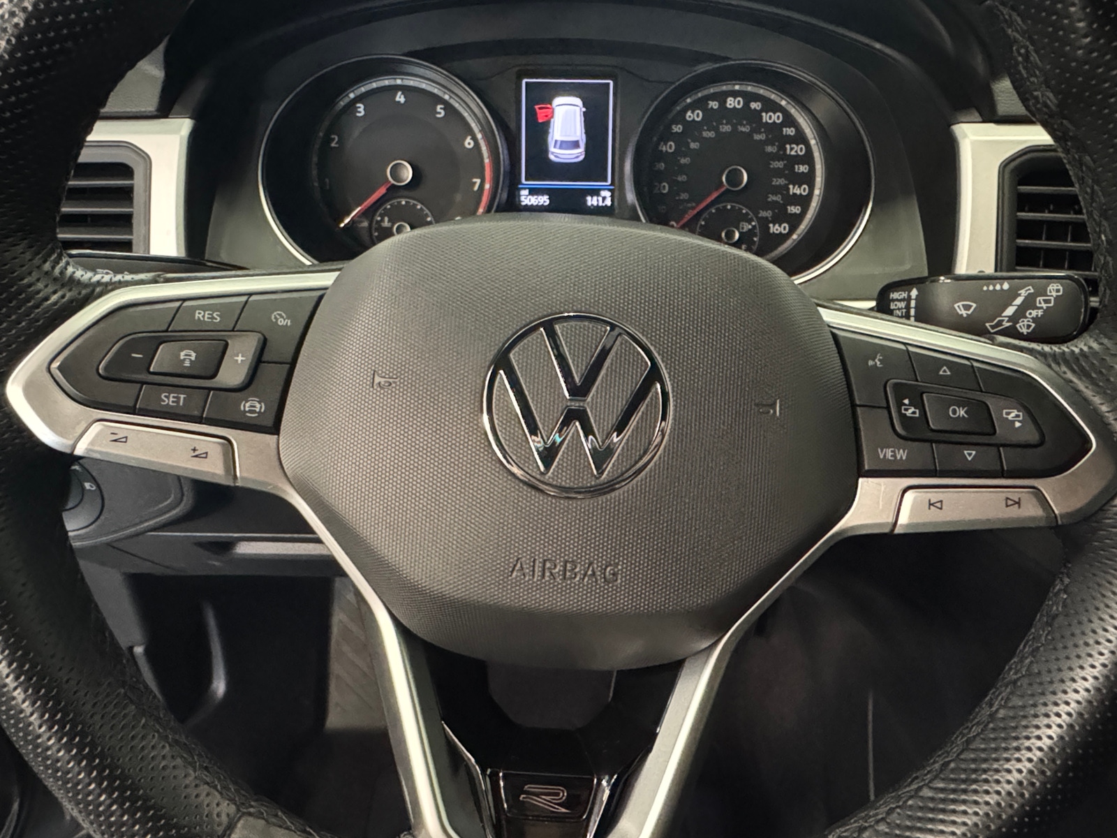 Thumbnail: 2021 Volkswagen Atlas - 4