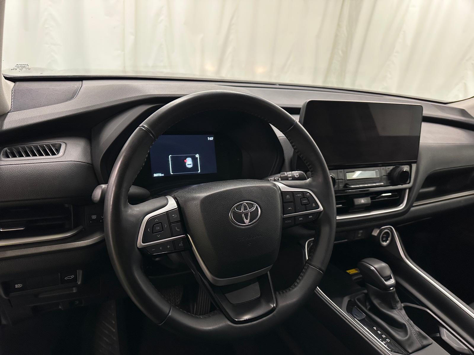 Thumbnail: 2025 Toyota Grand Highlander - 4