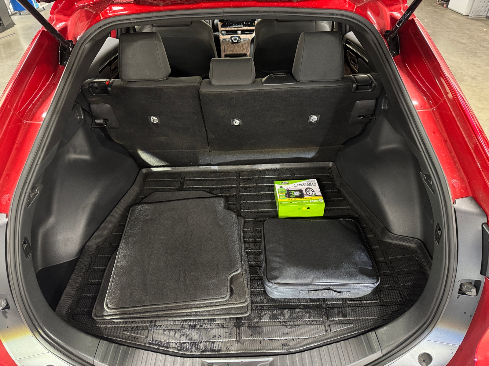 Thumbnail: 2025 Subaru Solterra - 7