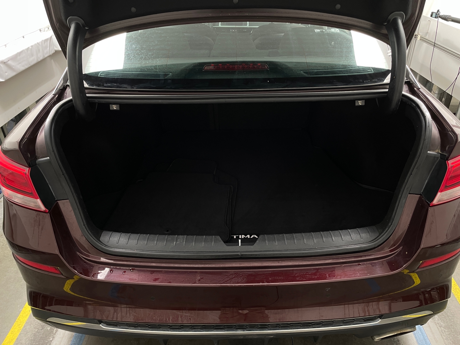 Thumbnail: 2020 Kia Optima - 7