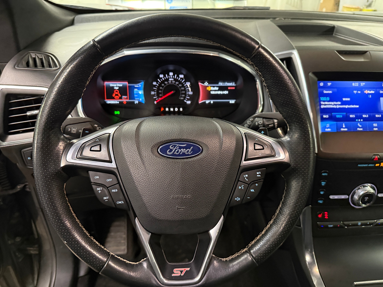 Thumbnail: 2020 Ford Edge - 4