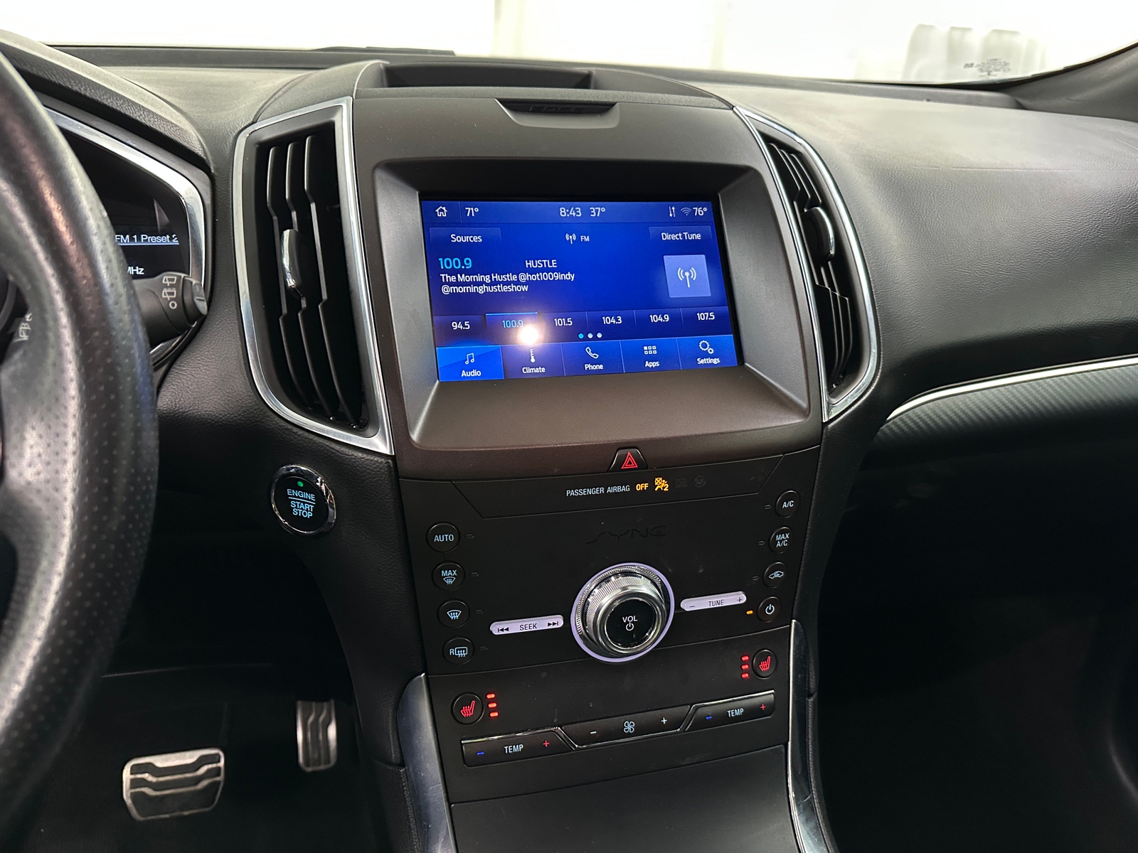 Thumbnail: 2020 Ford Edge - 3