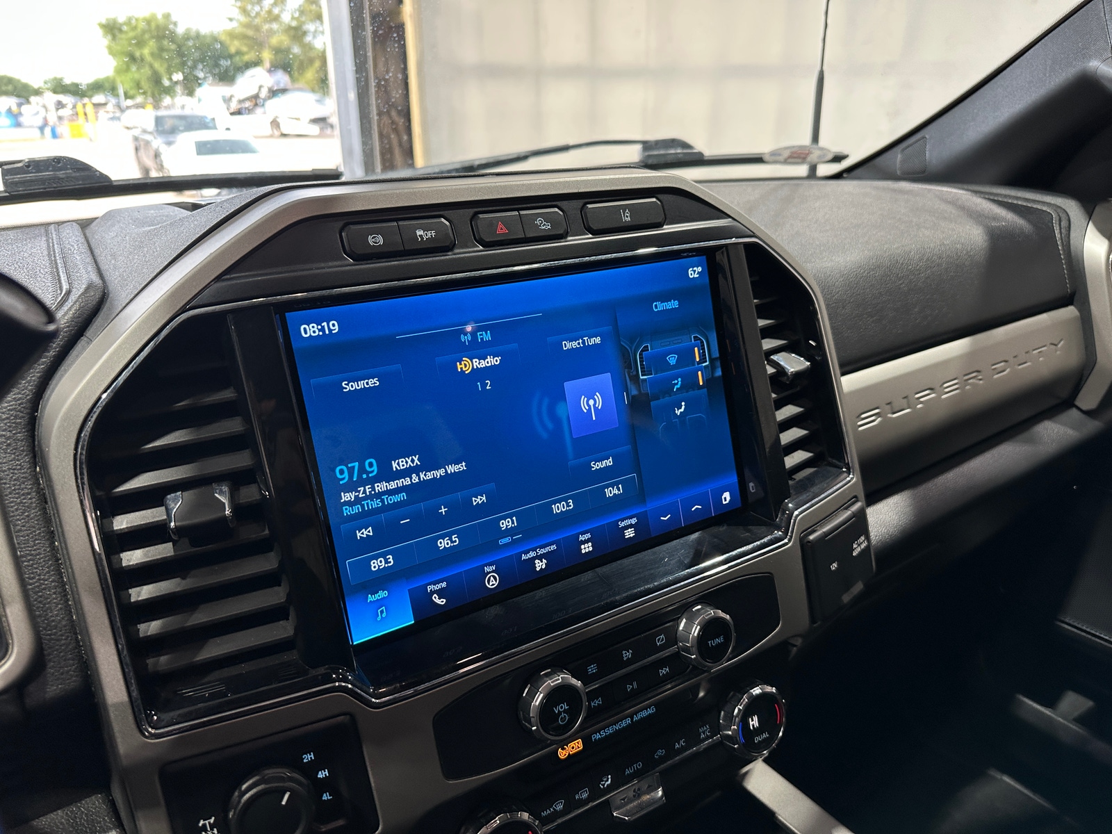 Thumbnail: 2022 Ford Econoline - 3