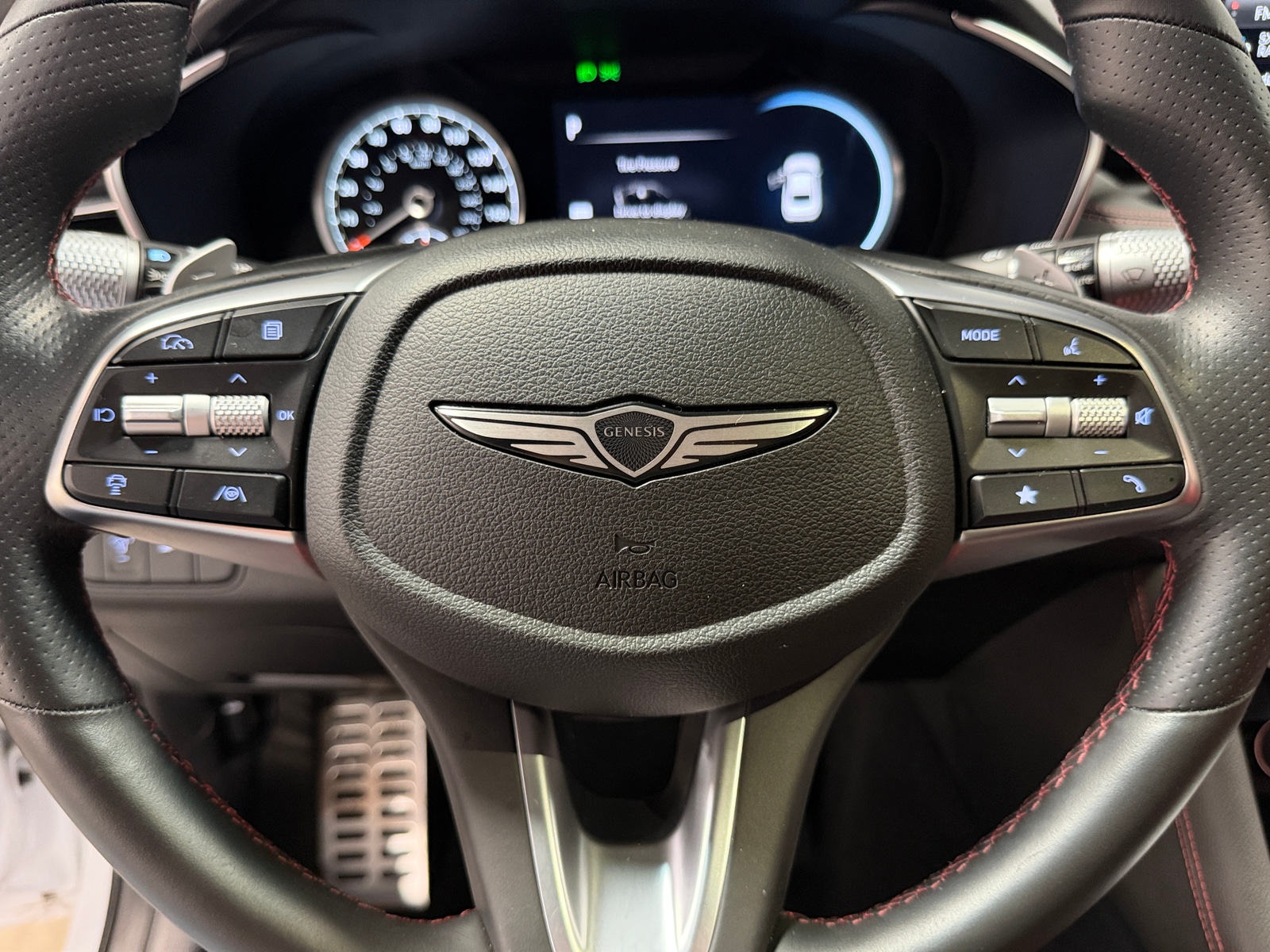 Thumbnail: 2025 Genesis G70 - 4