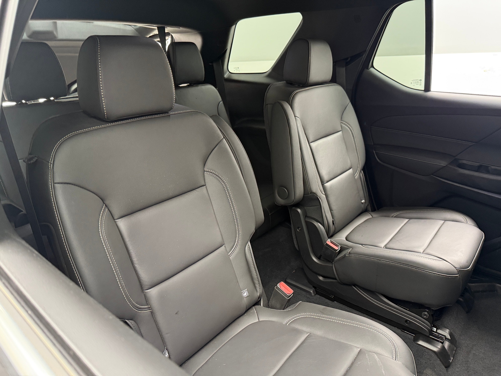 Thumbnail: 2023 Chevrolet Traverse - 5