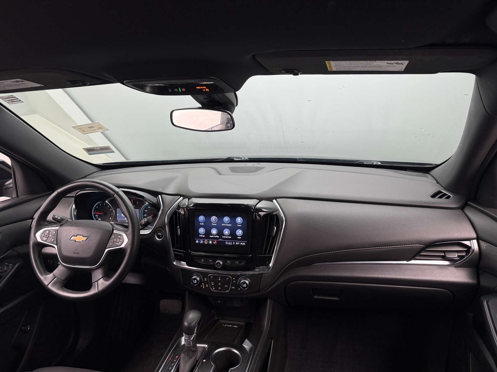 Thumbnail: 2023 Chevrolet Traverse - 2