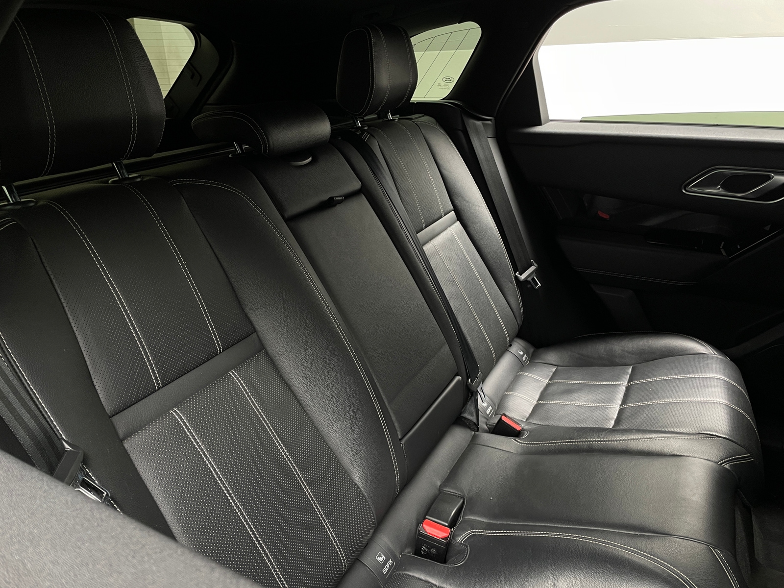 Thumbnail: 2018 Land Rover Range Rover Velar - 5