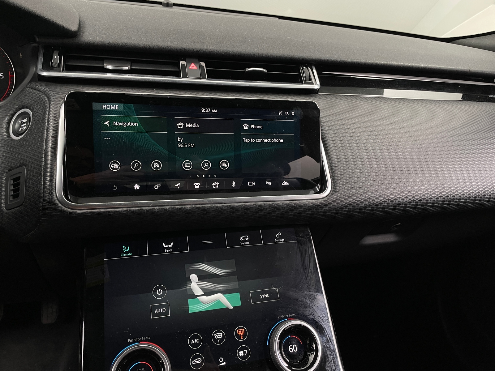 Thumbnail: 2018 Land Rover Range Rover Velar - 3