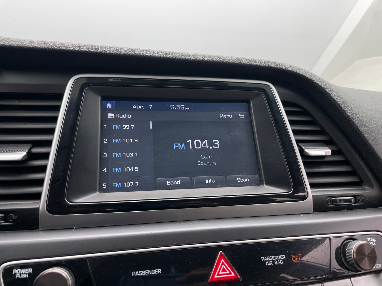 Thumbnail: 2019 Hyundai Sonata - 4