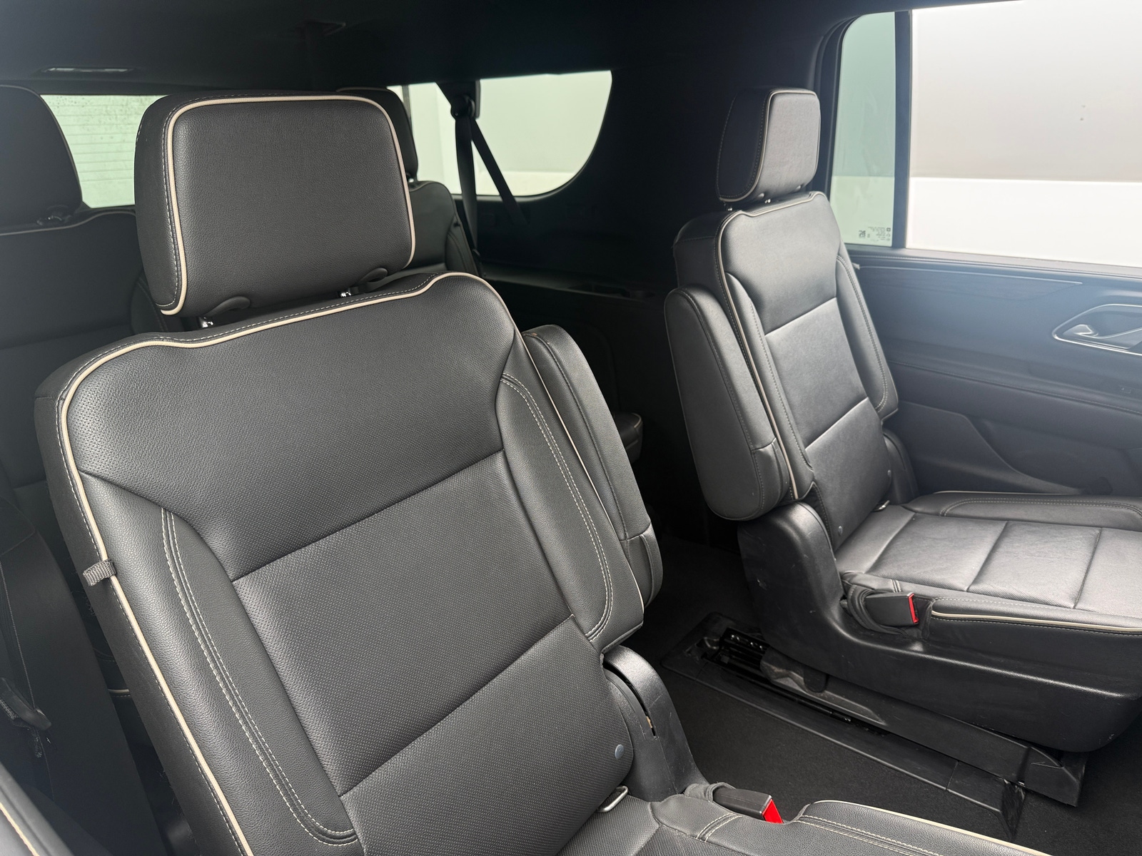 Thumbnail: 2022 Chevrolet Suburban - 5