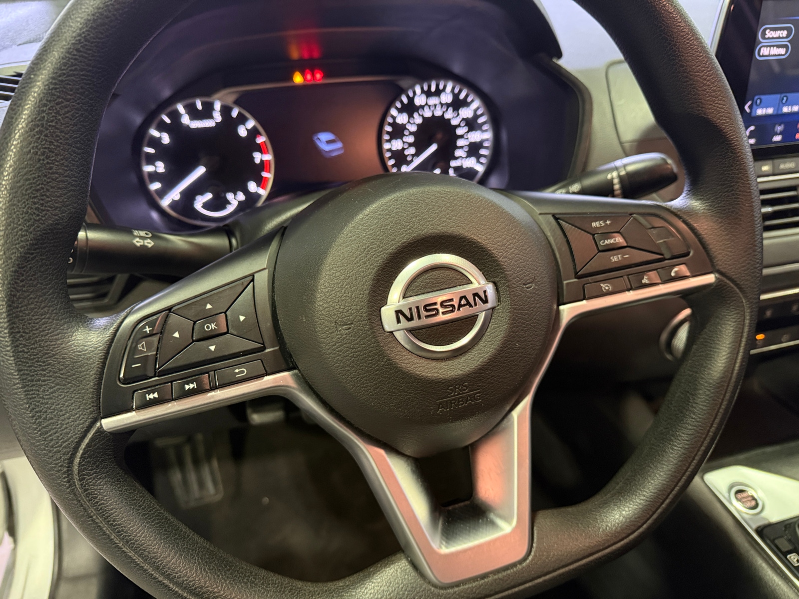 Thumbnail: 2022 Nissan Altima - 5