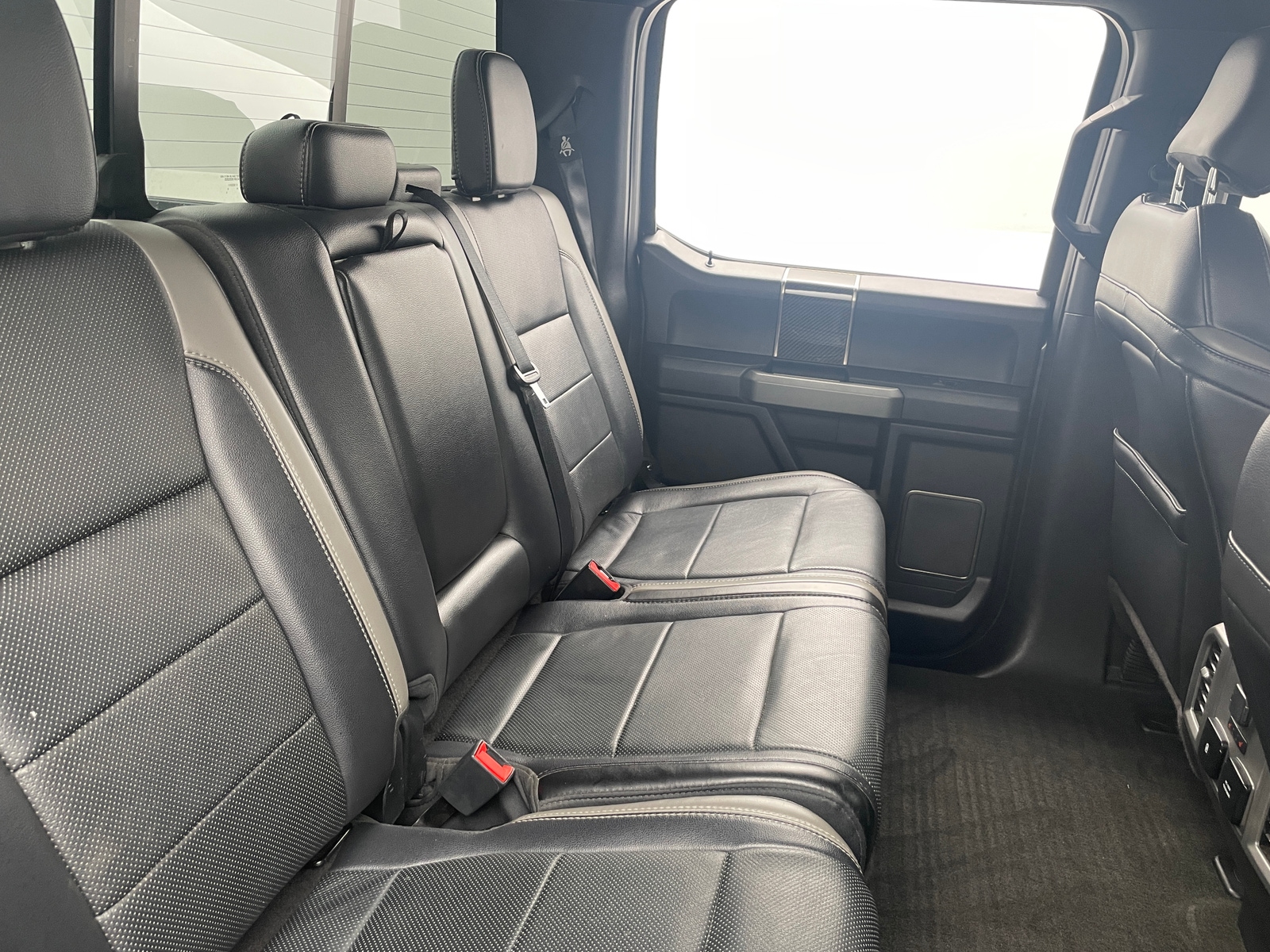 Thumbnail: 2018 Ford Econoline - 5