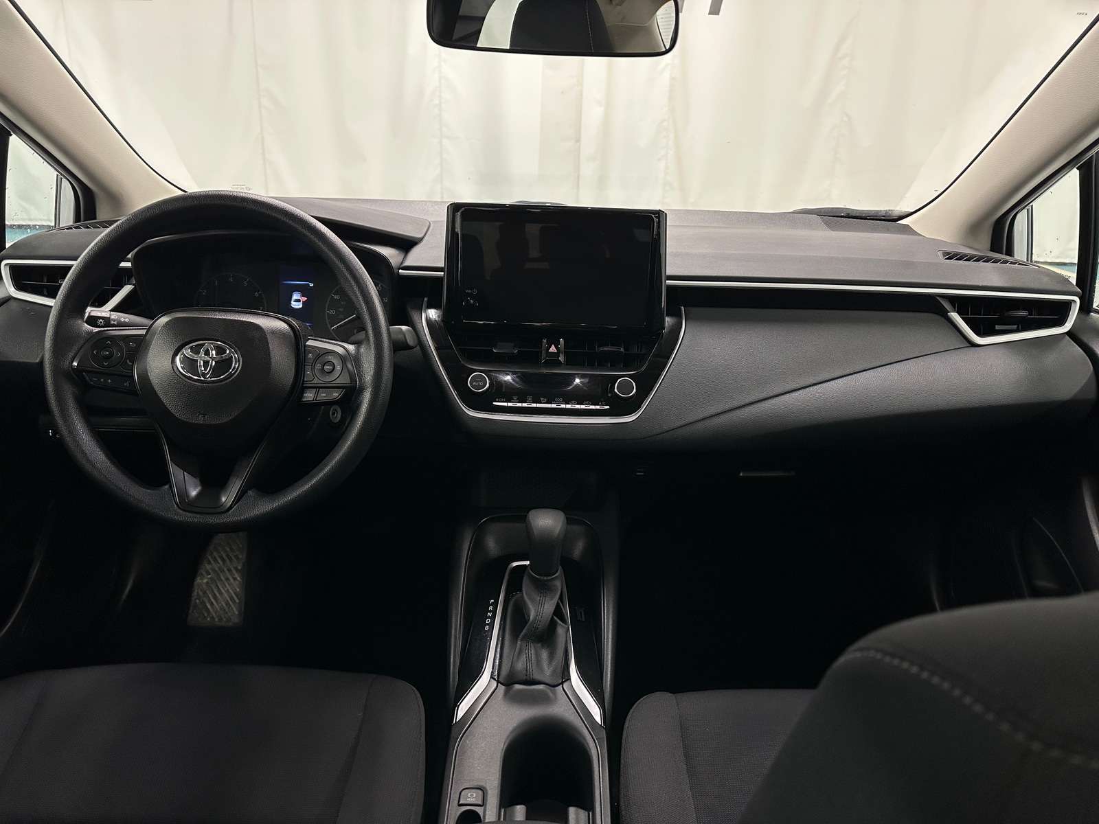 Thumbnail: 2025 Toyota Corolla - 3