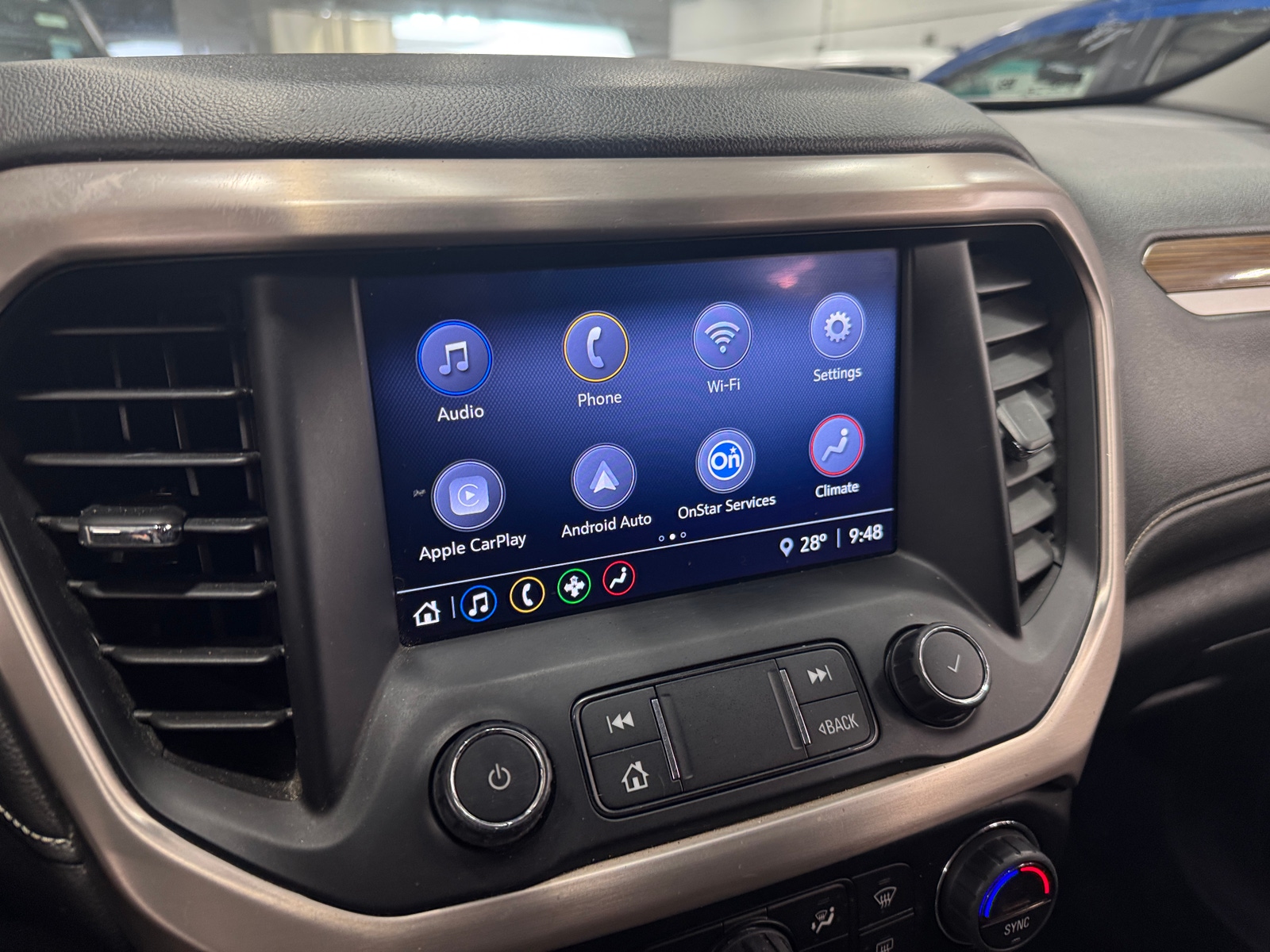 Thumbnail: 2020 GMC Acadia - 4