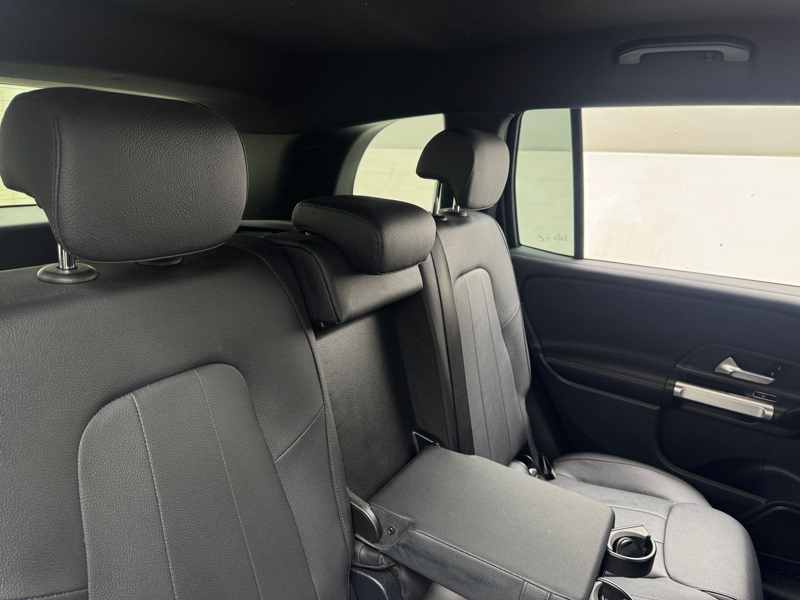 Thumbnail: 2024 Mercedes-Benz GLB - 5