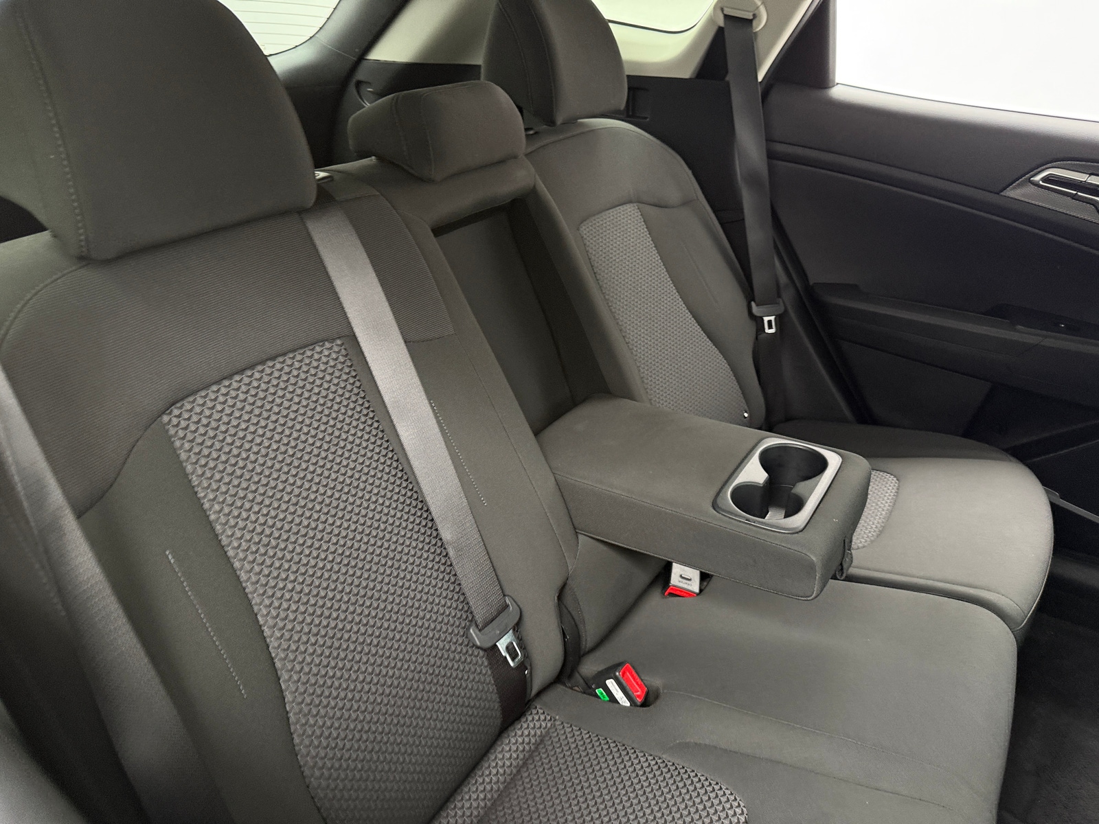 Thumbnail: 2025 Kia Sportage - 6
