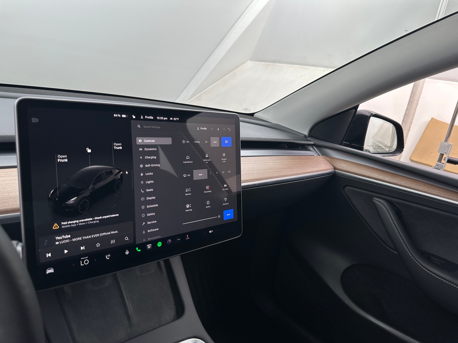 Thumbnail: 2023 Tesla Model Y - 3