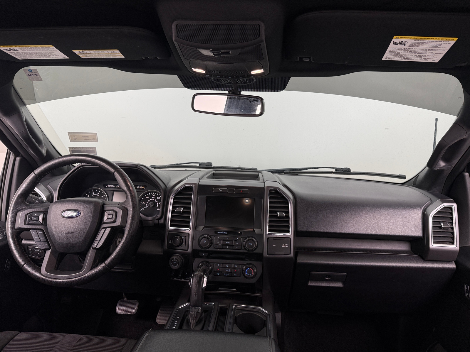 Thumbnail: 2016 Ford Econoline - 3