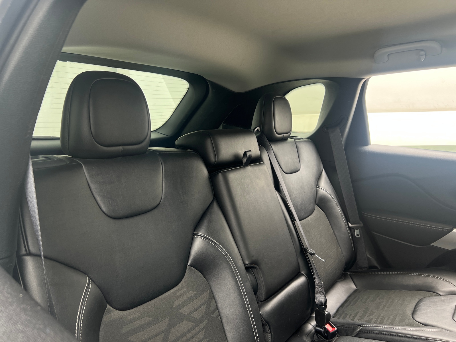 Thumbnail: 2022 Jeep Cherokee - 5