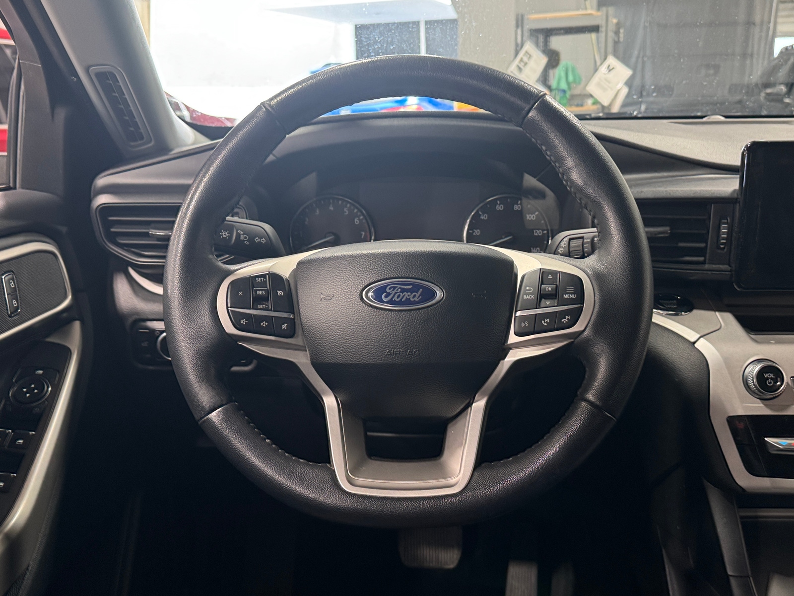 Thumbnail: 2024 Ford Explorer - 5