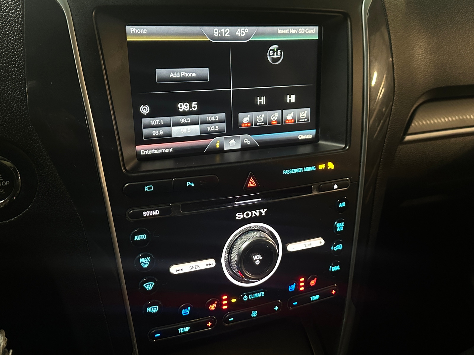 Thumbnail: 2016 Ford Explorer - 3