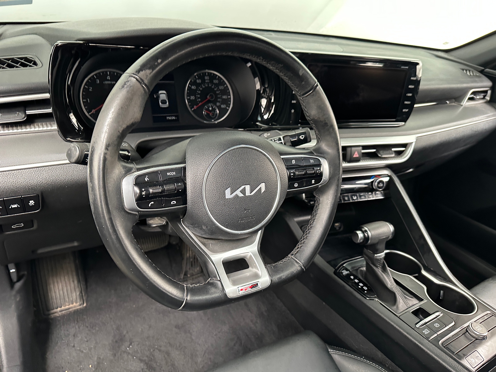 Thumbnail: 2022 Kia K5 - 4