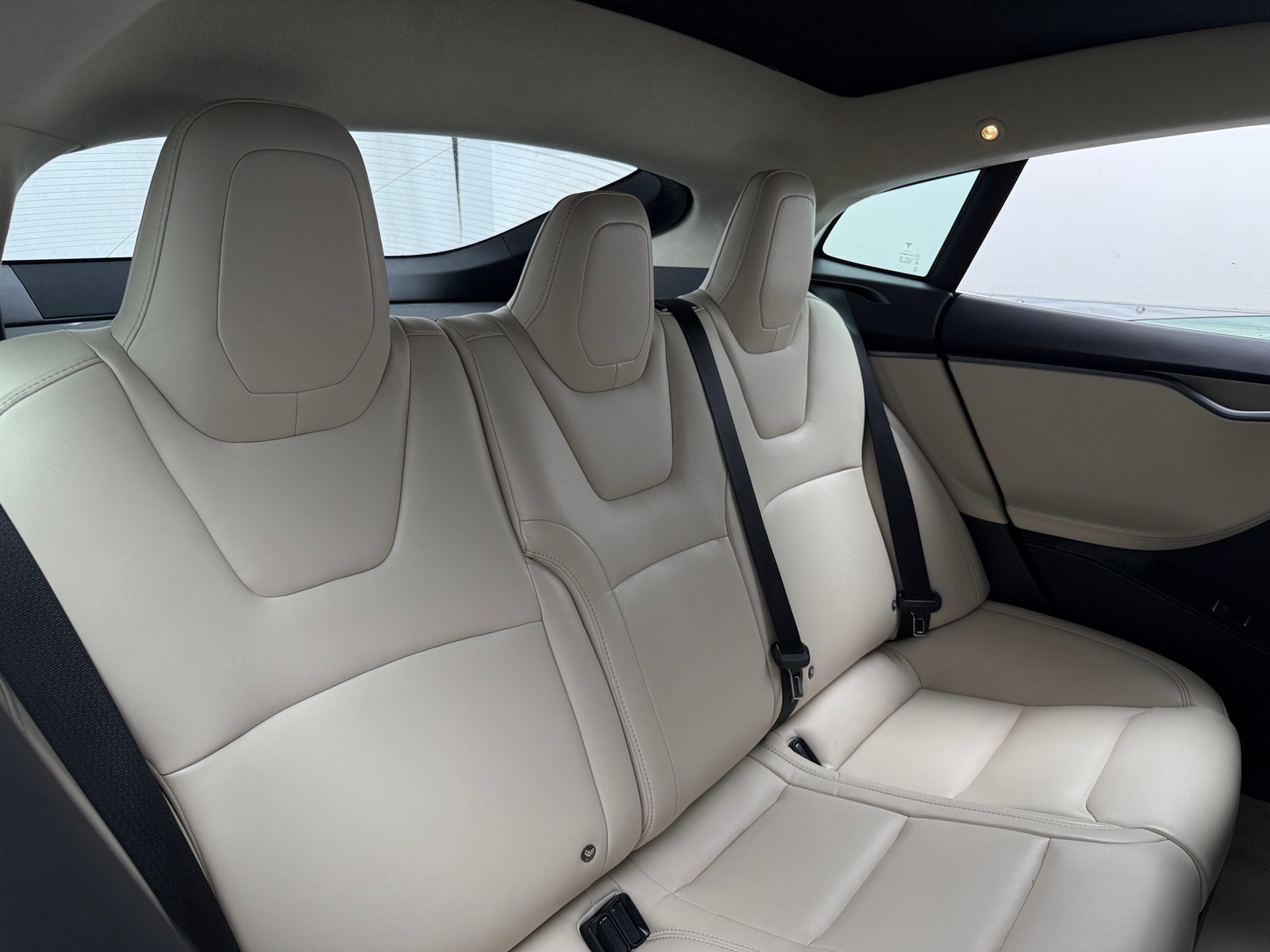 Thumbnail: 2018 Tesla Model S - 5