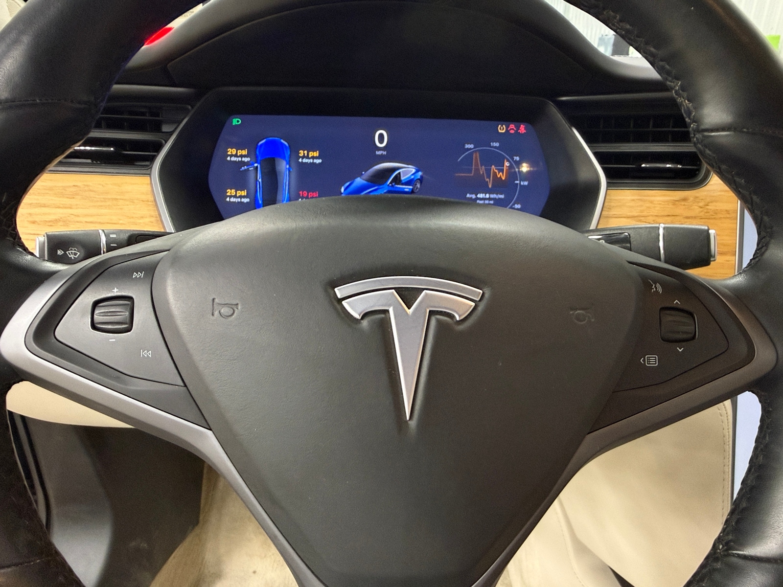 Thumbnail: 2018 Tesla Model S - 4