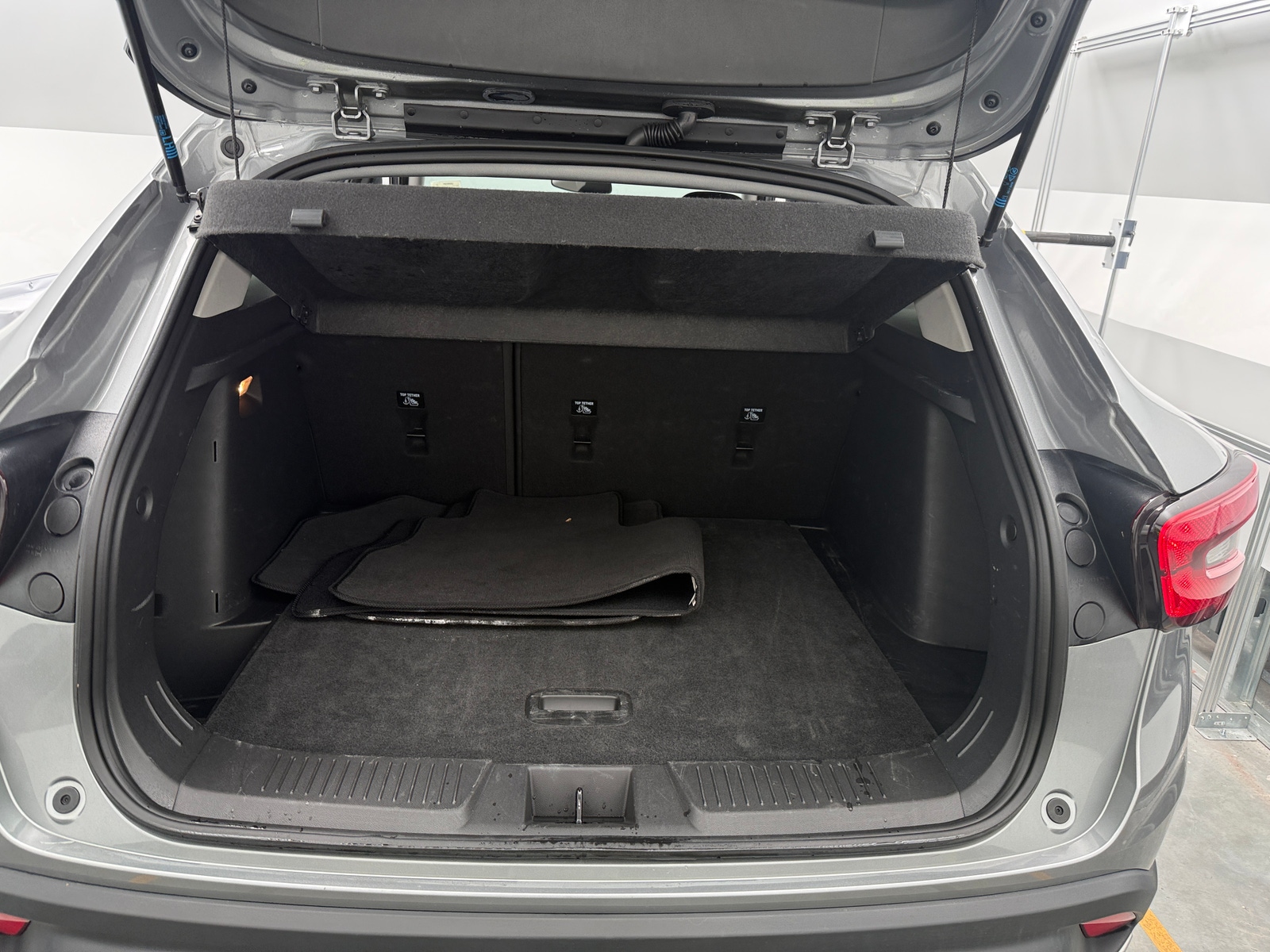 Thumbnail: 2025 Chevrolet Trax - 7