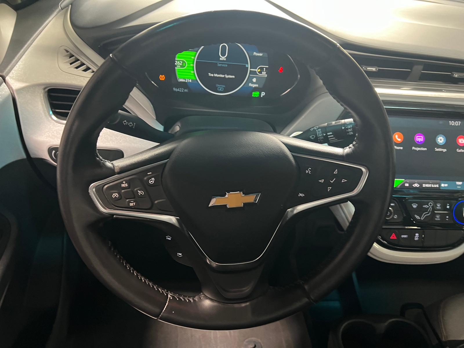 Thumbnail: 2017 Chevrolet Bolt EV - 5