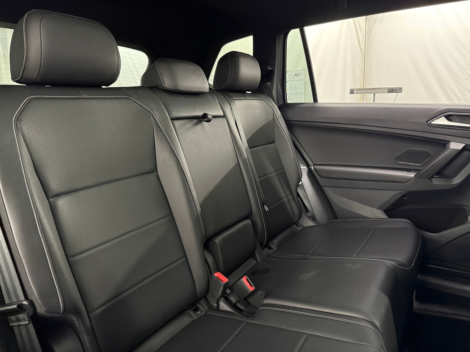 Thumbnail: 2021 Volkswagen Tiguan - 5