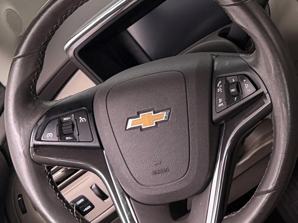 Thumbnail: 2014 Chevrolet Volt - 5