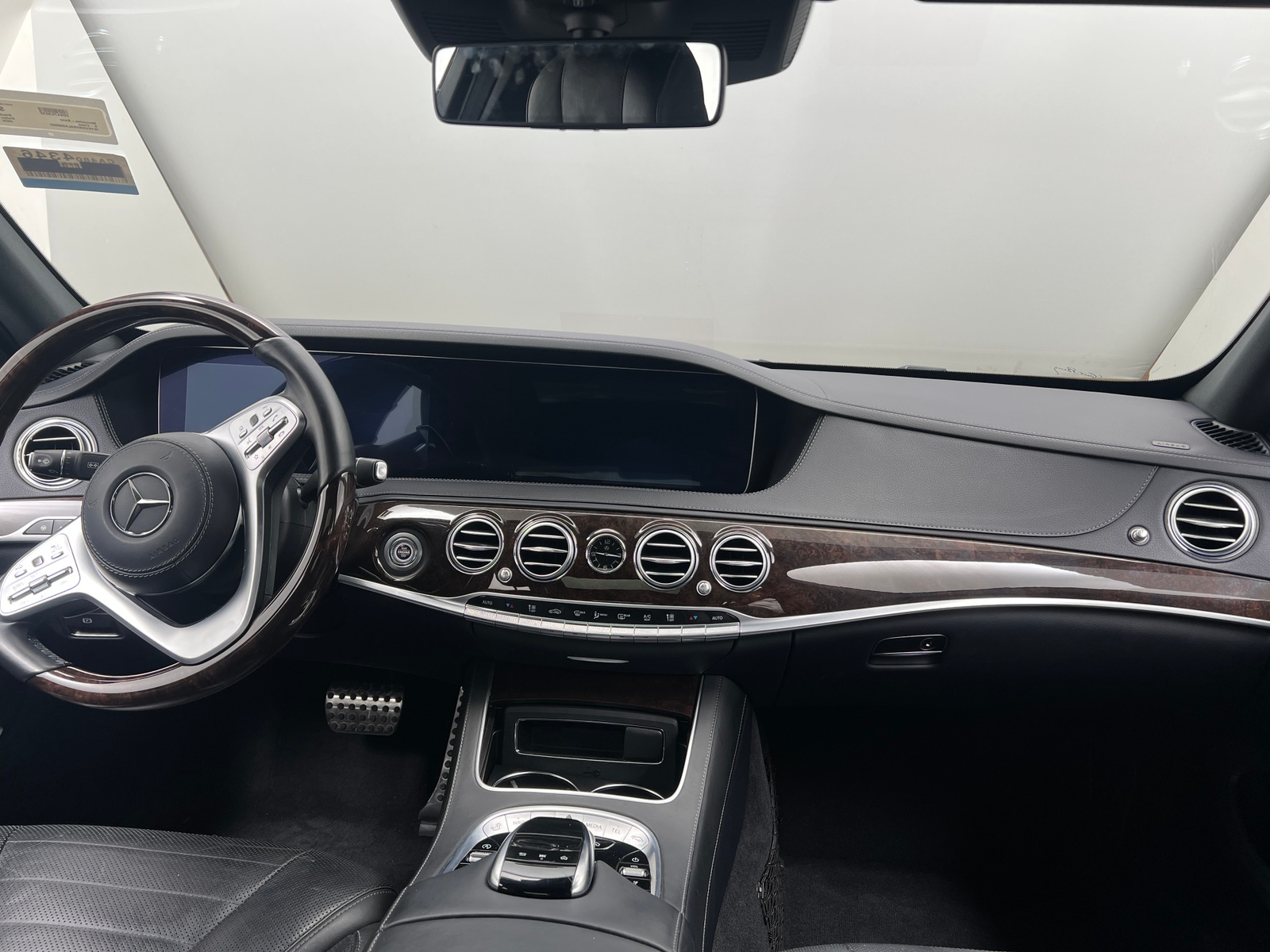 Thumbnail: 2020 Mercedes-Benz S-Class - 2