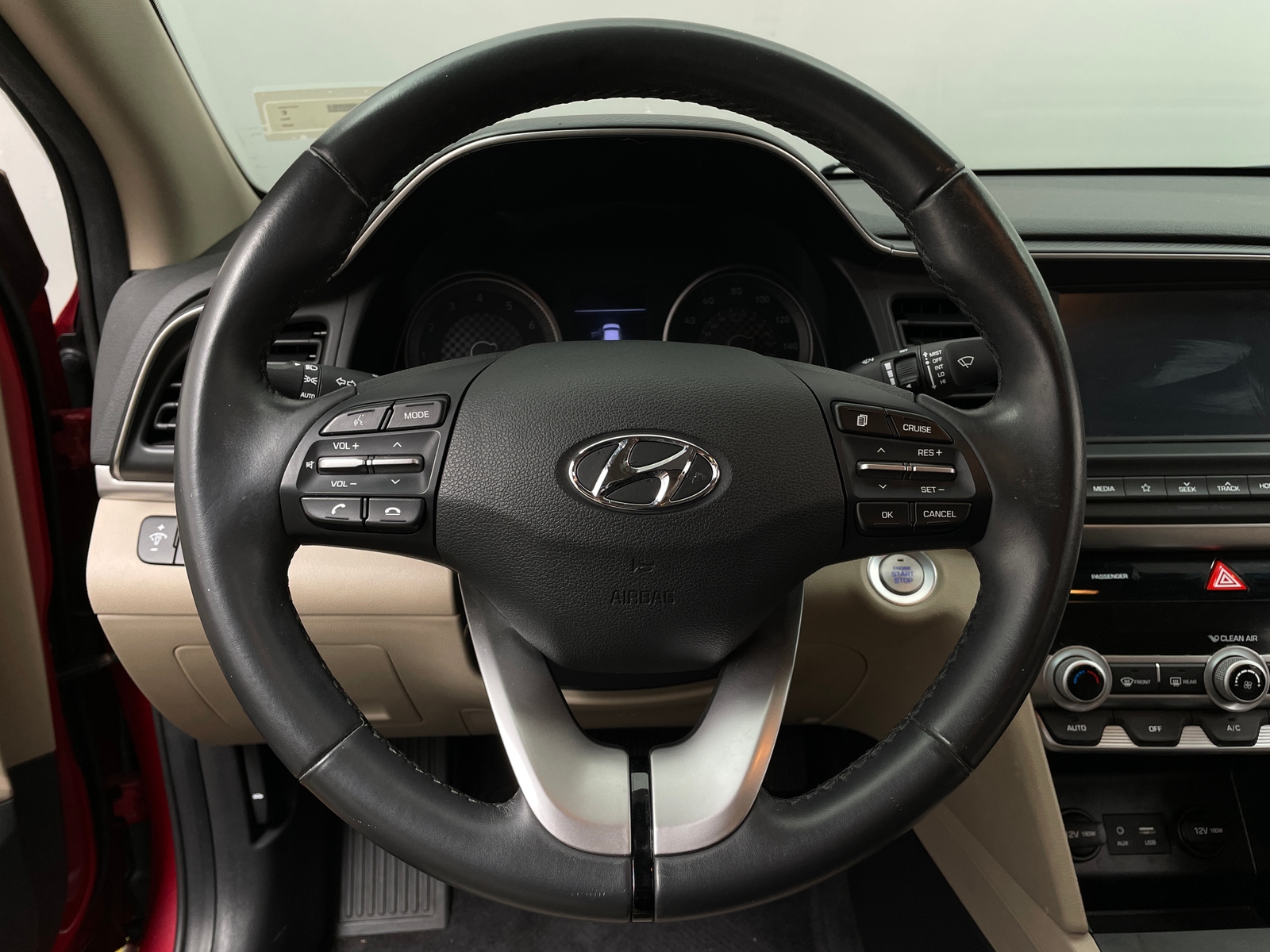 Thumbnail: 2020 Hyundai Elantra - 5