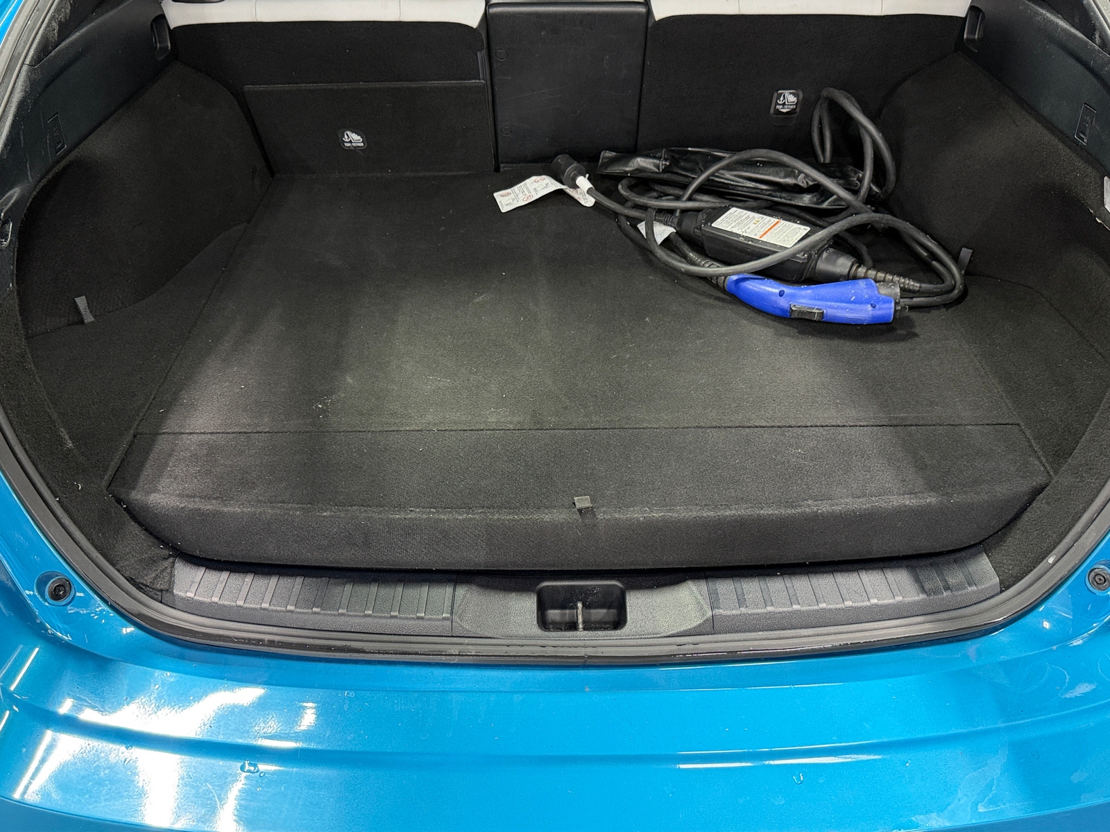 Thumbnail: 2017 Toyota Prius Prime - 6