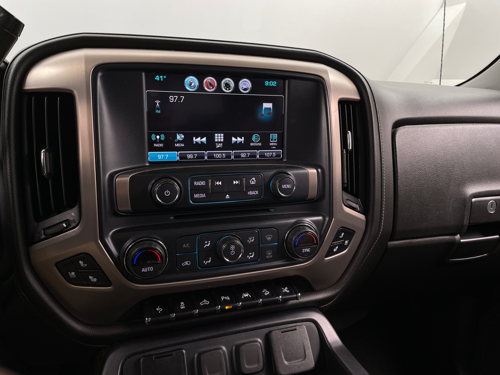Thumbnail: 2018 GMC Sierra 1500 - 3