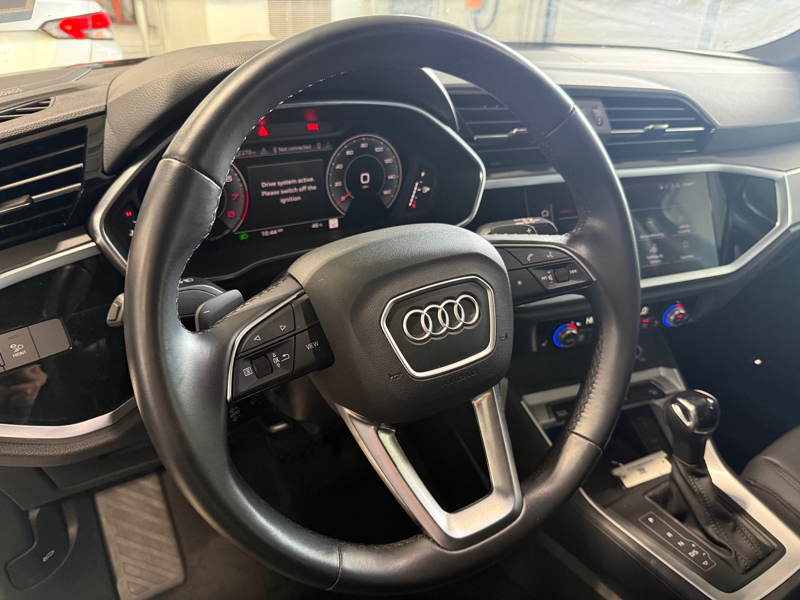 Thumbnail: 2022 Audi Q3 - 4