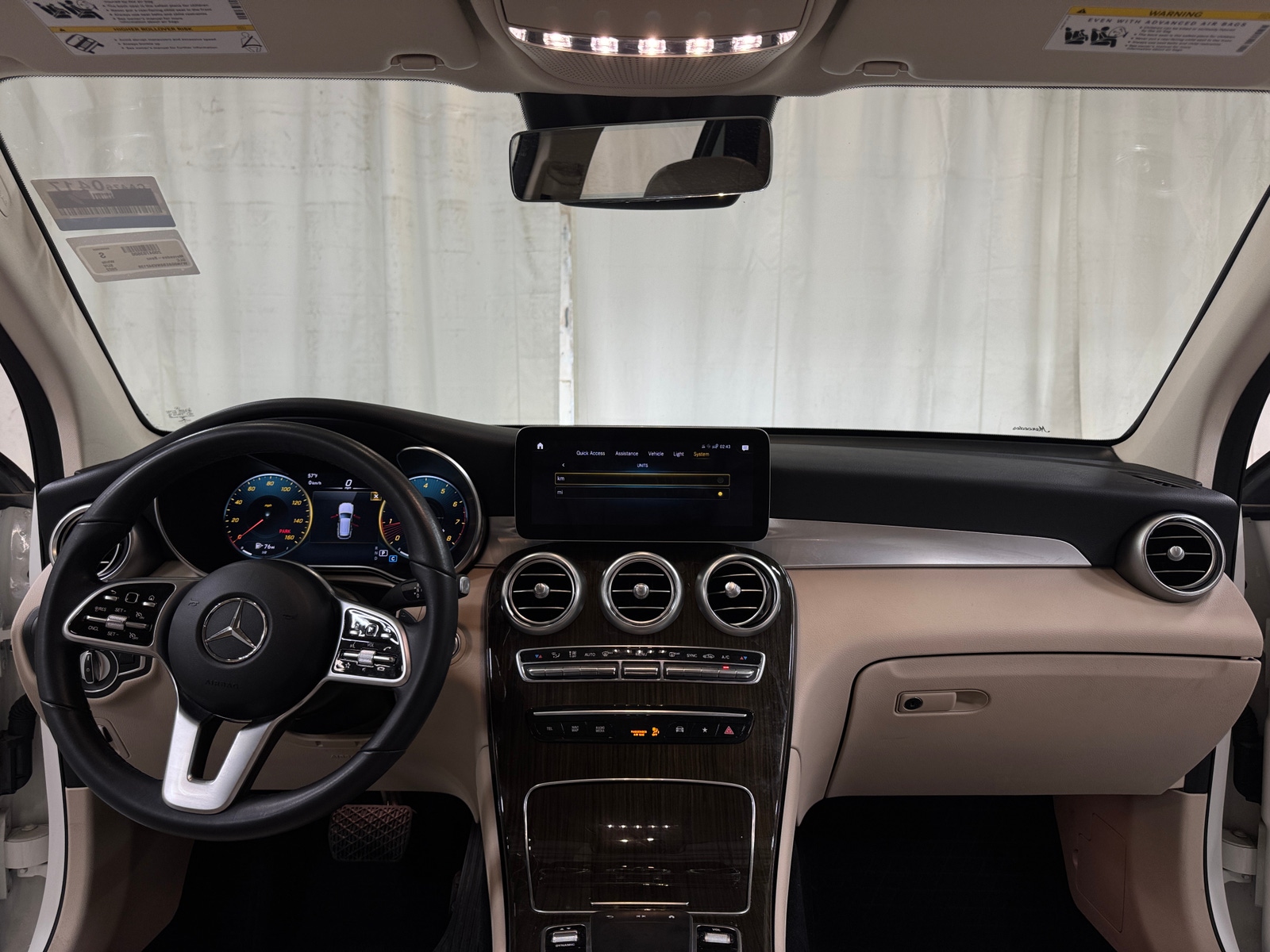 Thumbnail: 2022 Mercedes-Benz GLC - 2