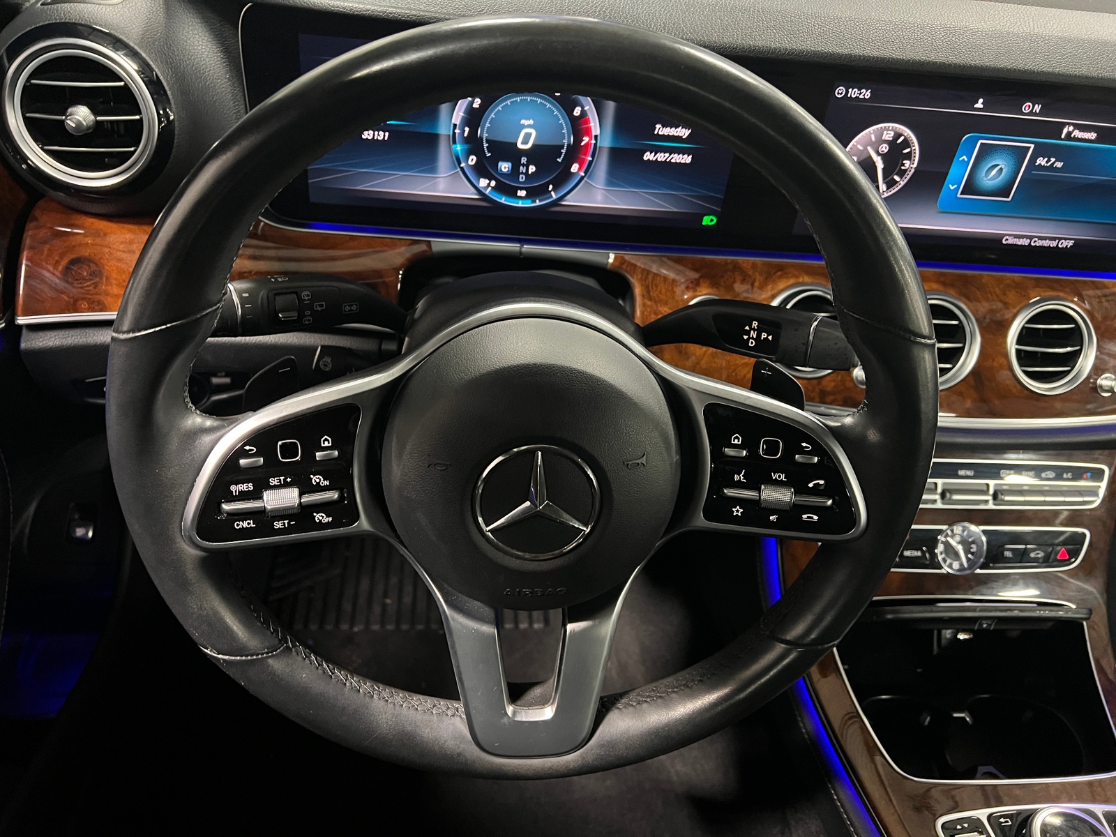 Thumbnail: 2020 Mercedes-Benz E-Class - 4