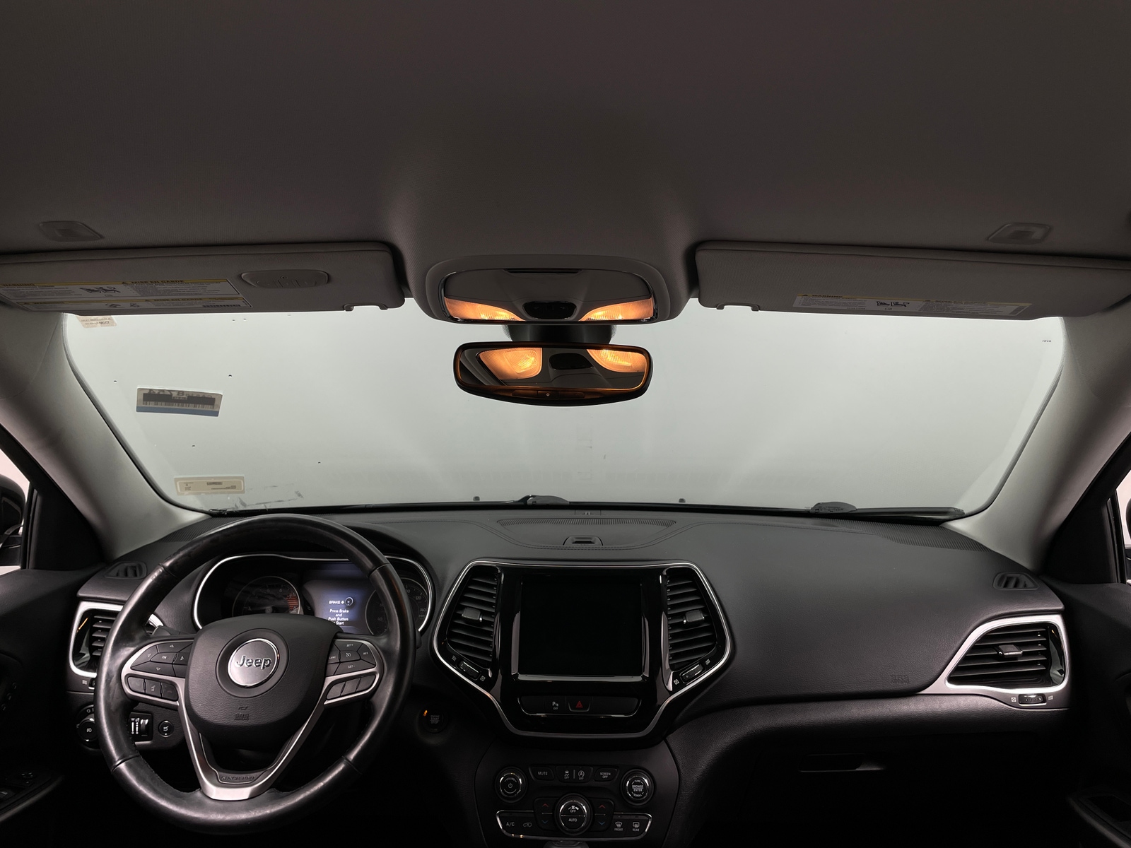 Thumbnail: 2019 Jeep Cherokee - 2