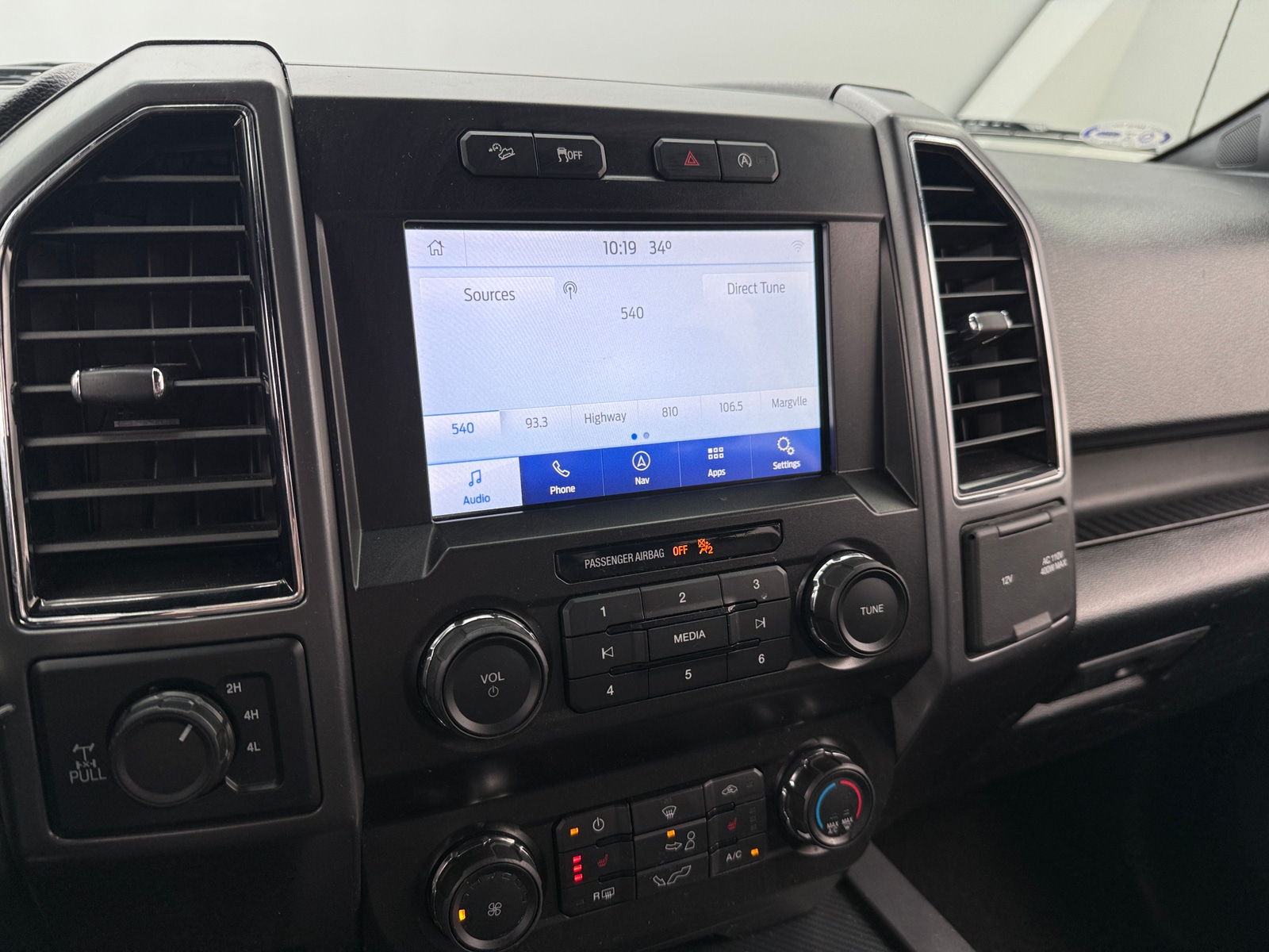 Thumbnail: 2020 Ford Econoline - 4