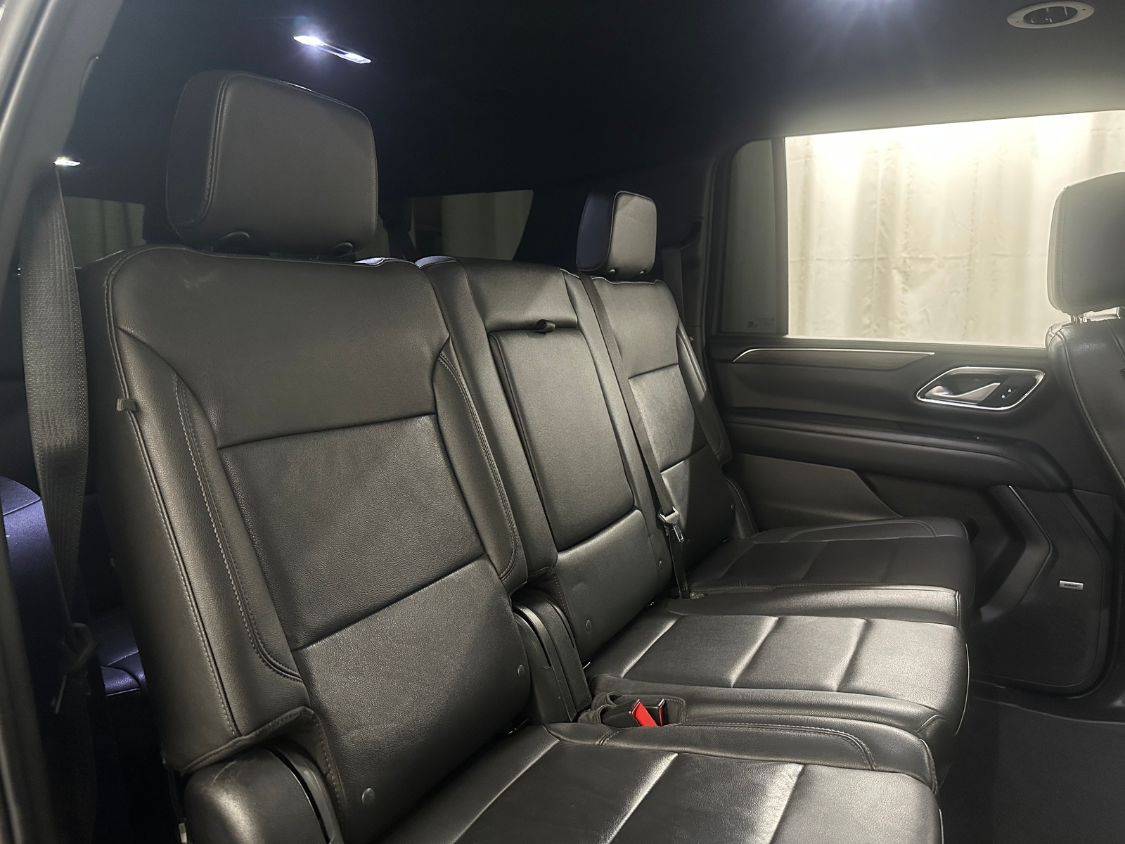 Thumbnail: 2022 Chevrolet Suburban - 5