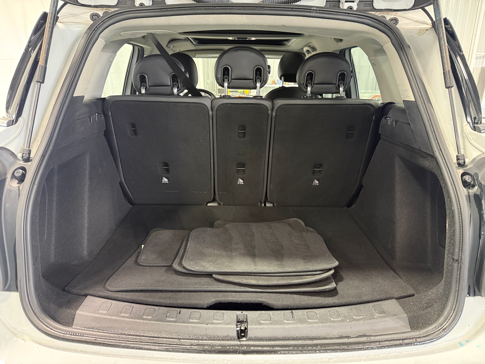 Thumbnail: 2017 MINI Cooper Countryman - 6