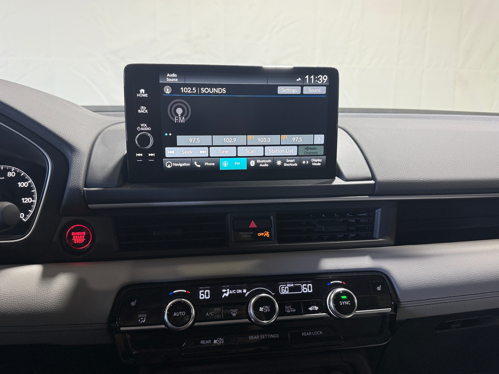 Thumbnail: 2025 Honda Pilot - 3