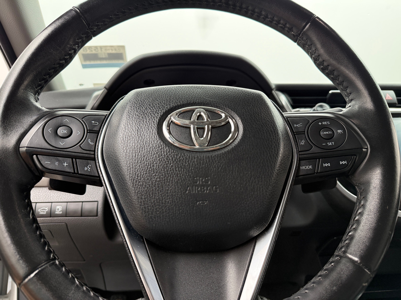 Thumbnail: 2020 Toyota Camry - 4