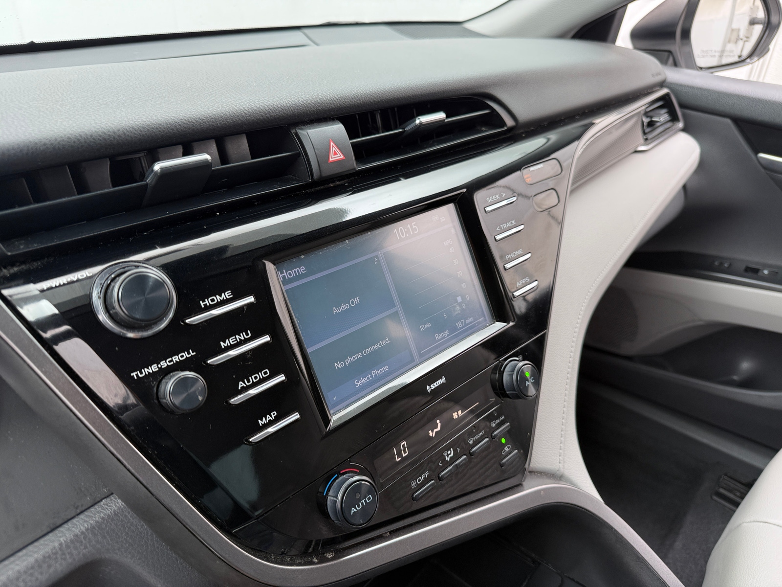 Thumbnail: 2020 Toyota Camry - 3